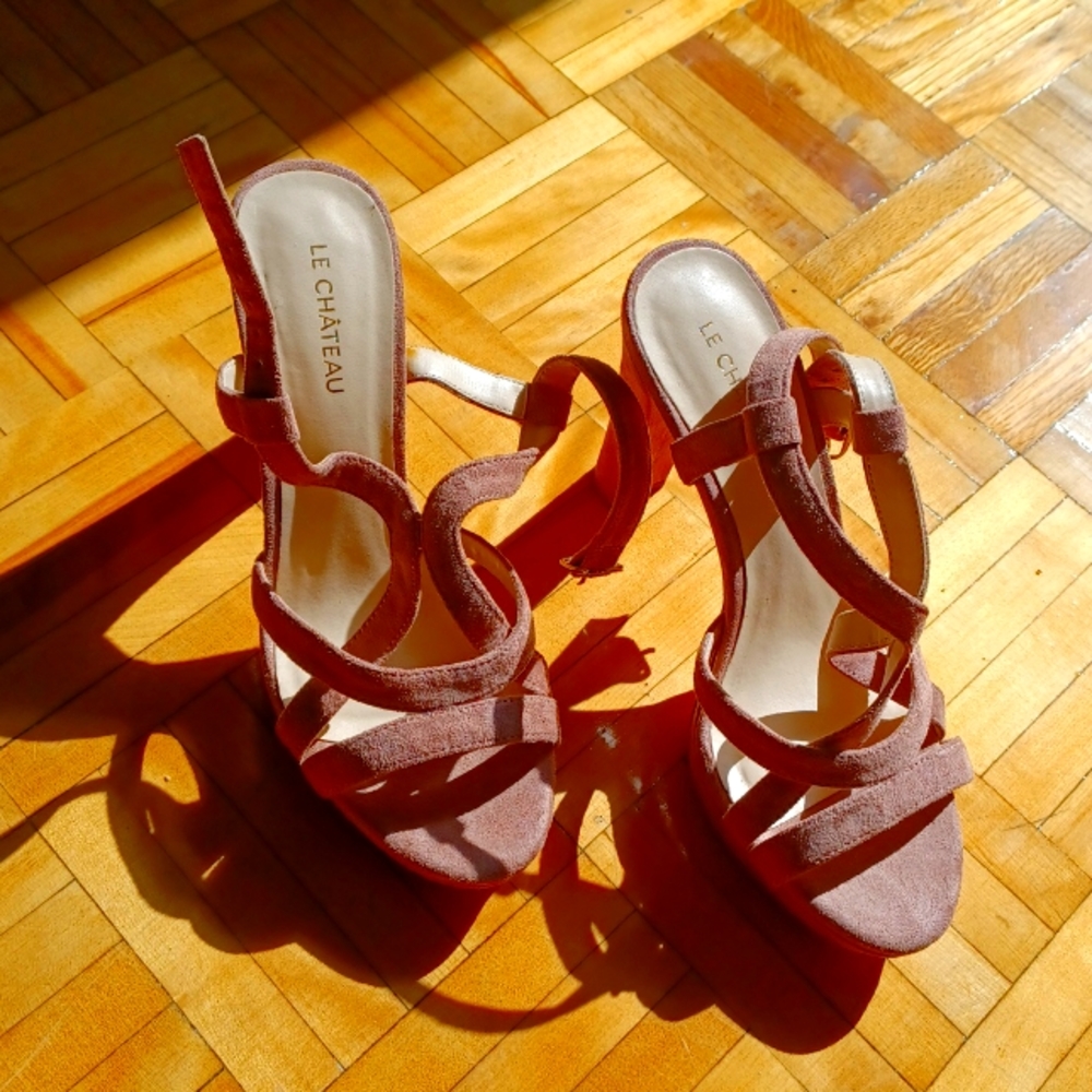 Pink Le Chateau Suede Heels